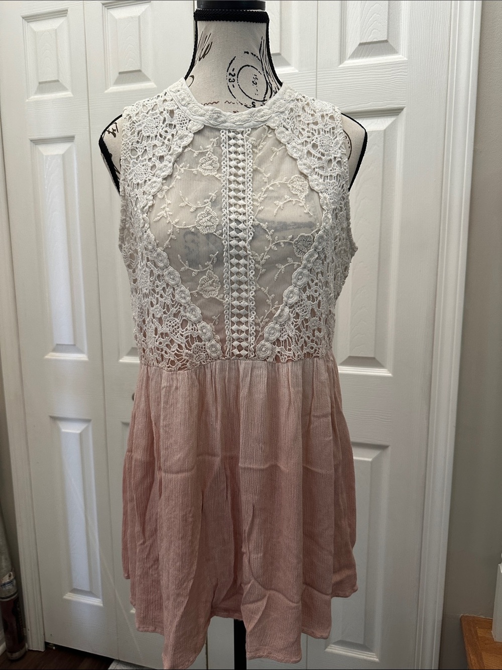 gimmicks White Lace & Blush Peplum Cami - 5/$25 Deal!